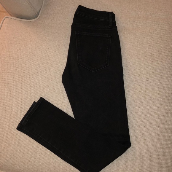 Black Jeans - Picture 2 of 4